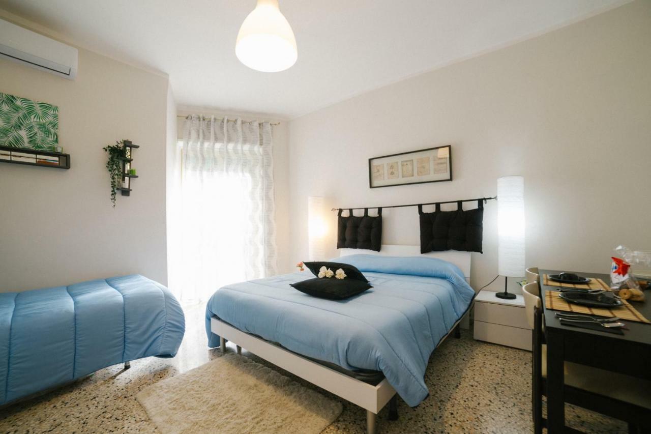 Little Room Salerno Esterno foto